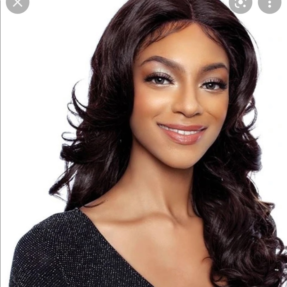 Synthetic Wig: Red Carpet Fleeky & Sleeky Pebbles